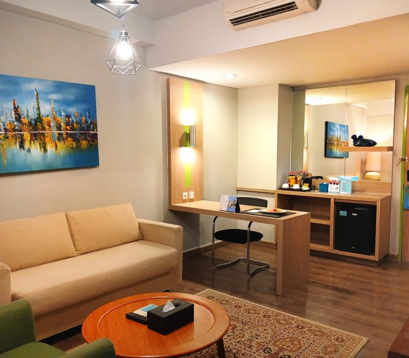 {"data":{"pictureId":"7d17a1010f724d91b279af765f93c9f9","appversion":"4.4.0","stickerId":"","filterId":"","infoStickerId":"","imageEffectId":"","playId":"","activityName":"","os":"android","product":"retouch","exportType":"","editType":"","alias":""},"source_type":"hypic","tiktok_developers_3p_anchor_params":"{"client_key":"awgvo7gzpeas2ho6","template_id":"","filter_id":[]}"}